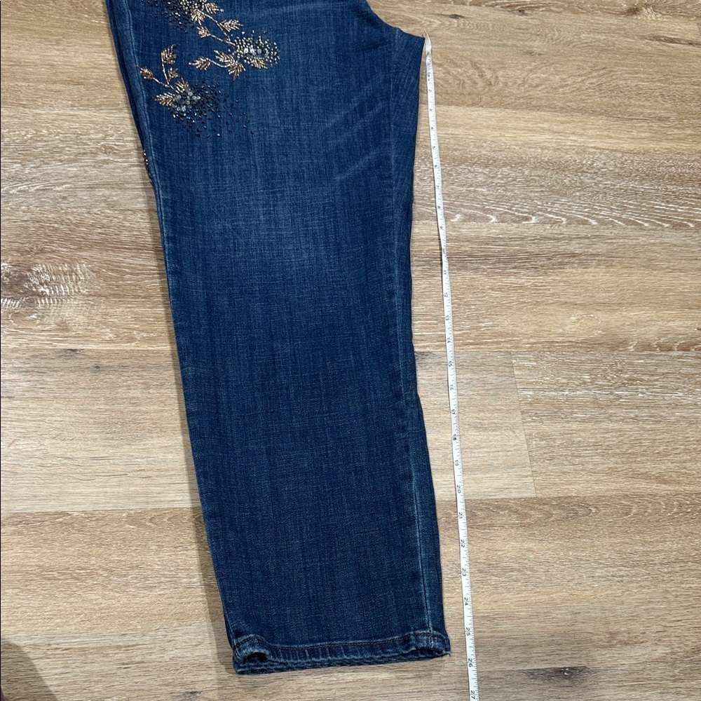 Chico's Dark Blue Embroidered Slimming GirlFriend Slim Leg Ankle Jeans Size 16 - Picture 7 of 10